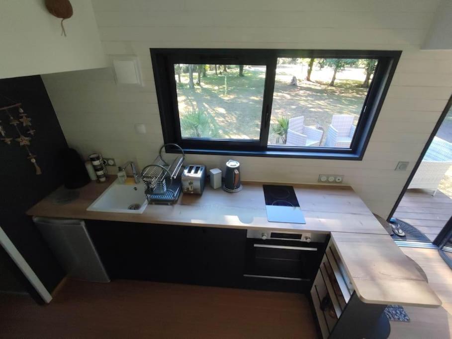 Tiny House Chez Caroline Gaillan-en-Médoc Exterior foto